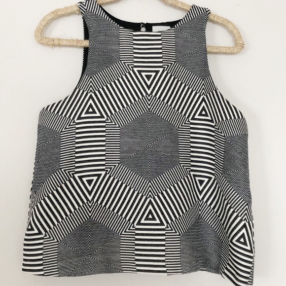 Anthropologie Tops - Anthropologie HD in Paris “Geomaze” Swing Top